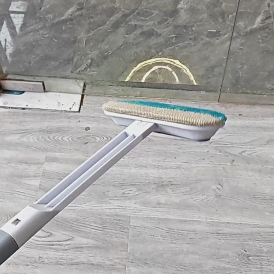Video demonstration of the Multi-Surface Pet Hair & Lint Cleaning Brush – 4-in-1 Tool showing effective cleaning on different surfaces.